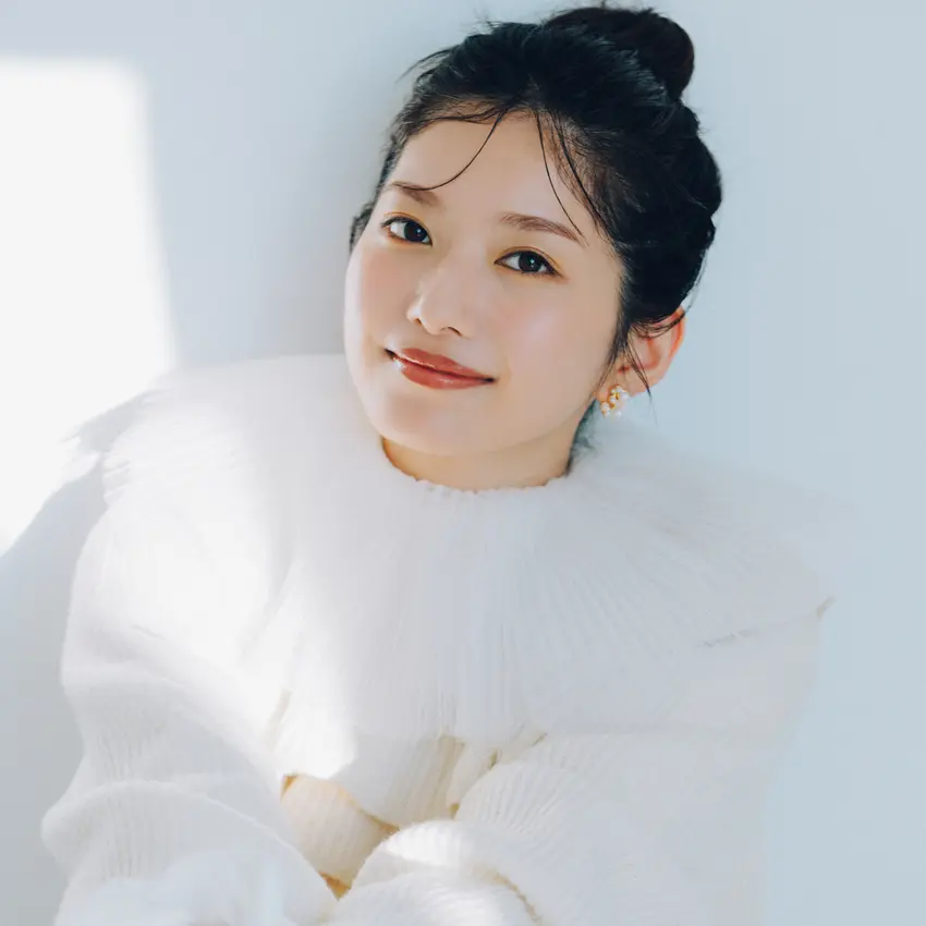 異なる季節のムードをまとって情熱的に。RMKのホリデーコレクション