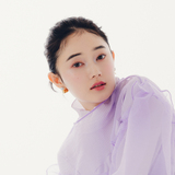 光と風に包まれて咲き誇る、スックのスプリングコレクション。