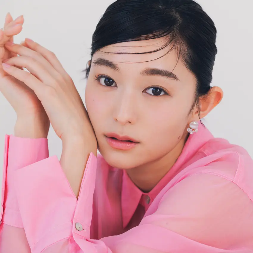 春メイクのなりたい自分はチークで叶える。印象別チーク3選